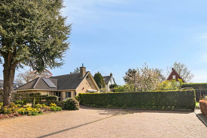 Photo 44 of Emmalaan 20