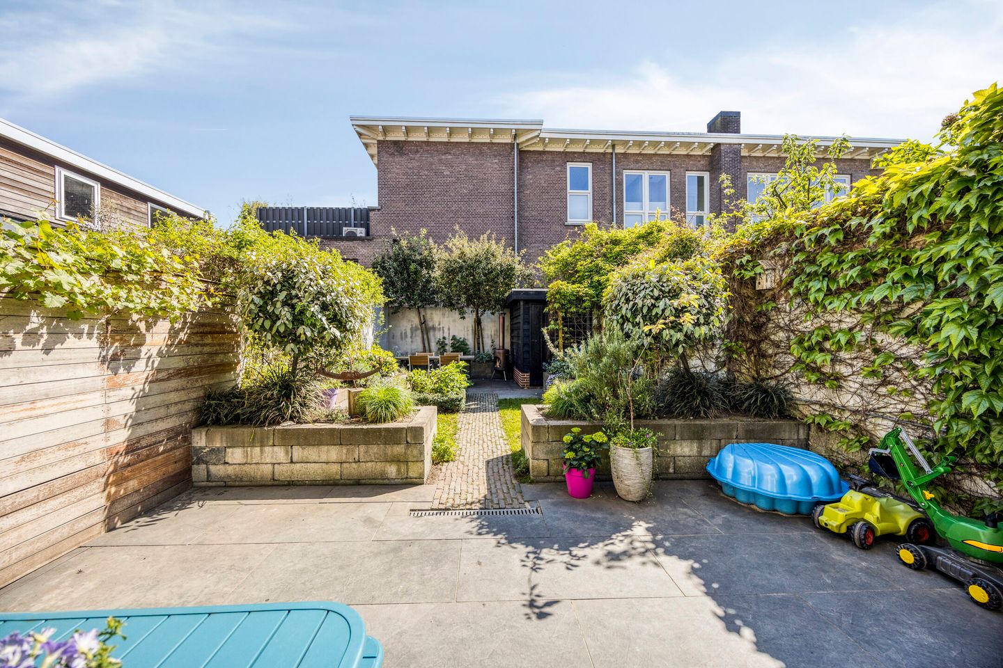 Foto 49 van Sloetstraat 21