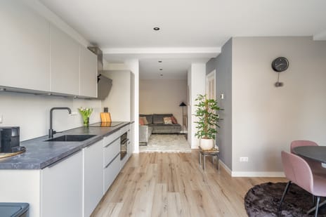 Donker Curtiusstraat thumbnail