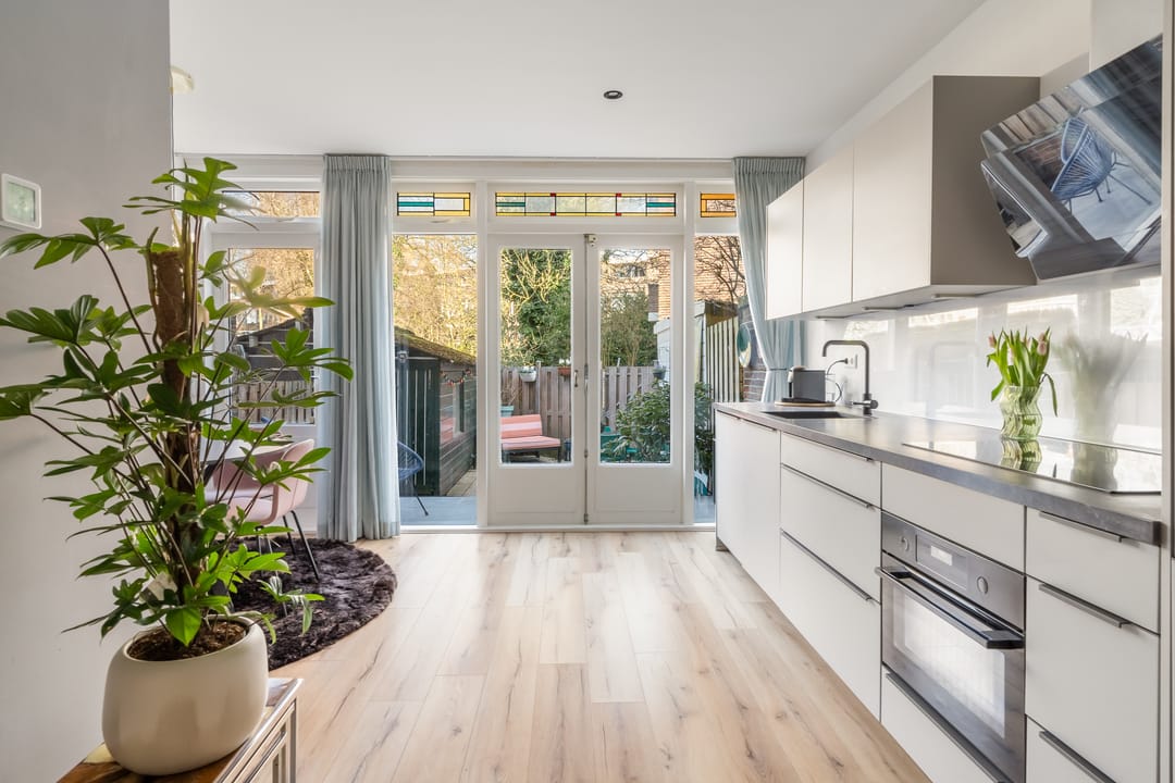 Foto 8 van Donker Curtiusstraat 26-B