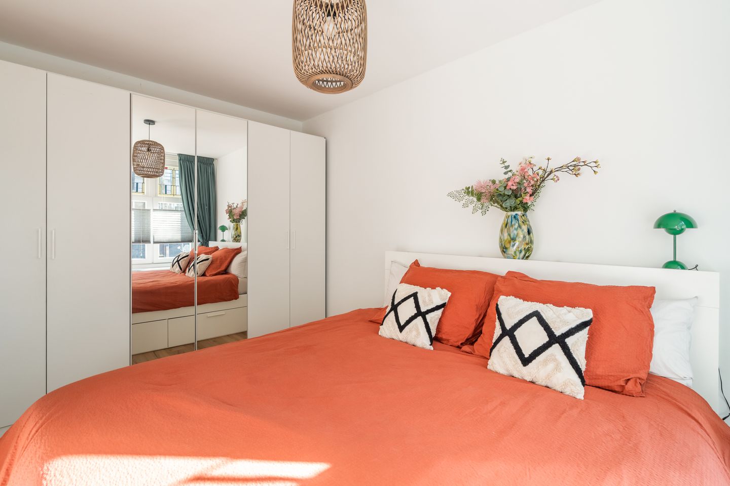 Foto 40 van Donker Curtiusstraat 26-B