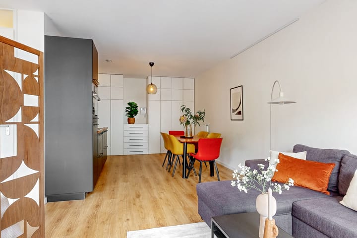 Foto 10 van Johan van der Keukenstraat 75-E