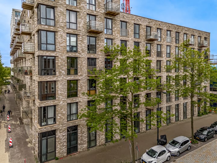 Foto 28 van Johan van der Keukenstraat 75-E