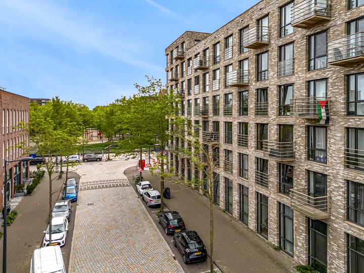 Foto 29 van Johan van der Keukenstraat 75-E