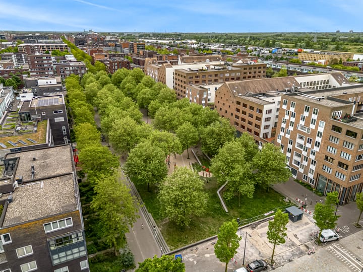 Foto 32 van Johan van der Keukenstraat 75-E