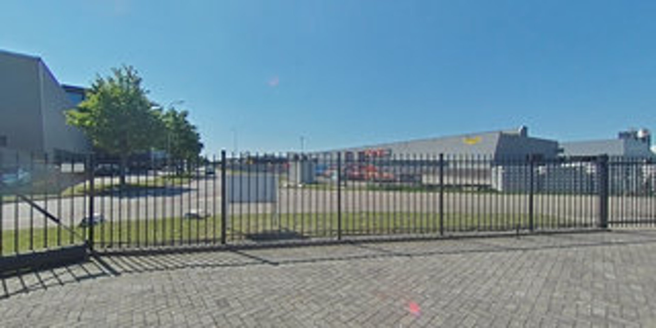 View 360° photos