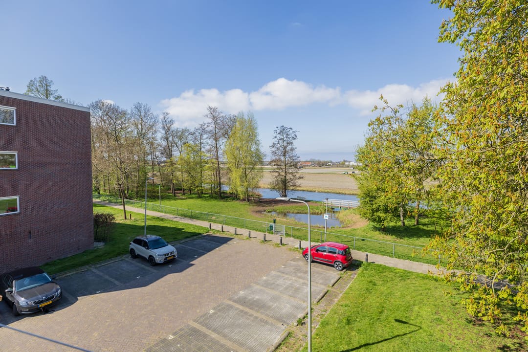 Photo 17 of Angelenhorst 17-B