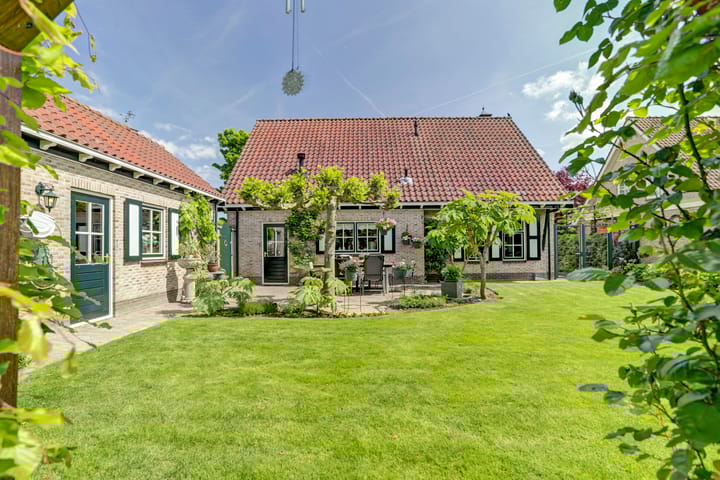 Foto 33 van Magnoliastraat 129