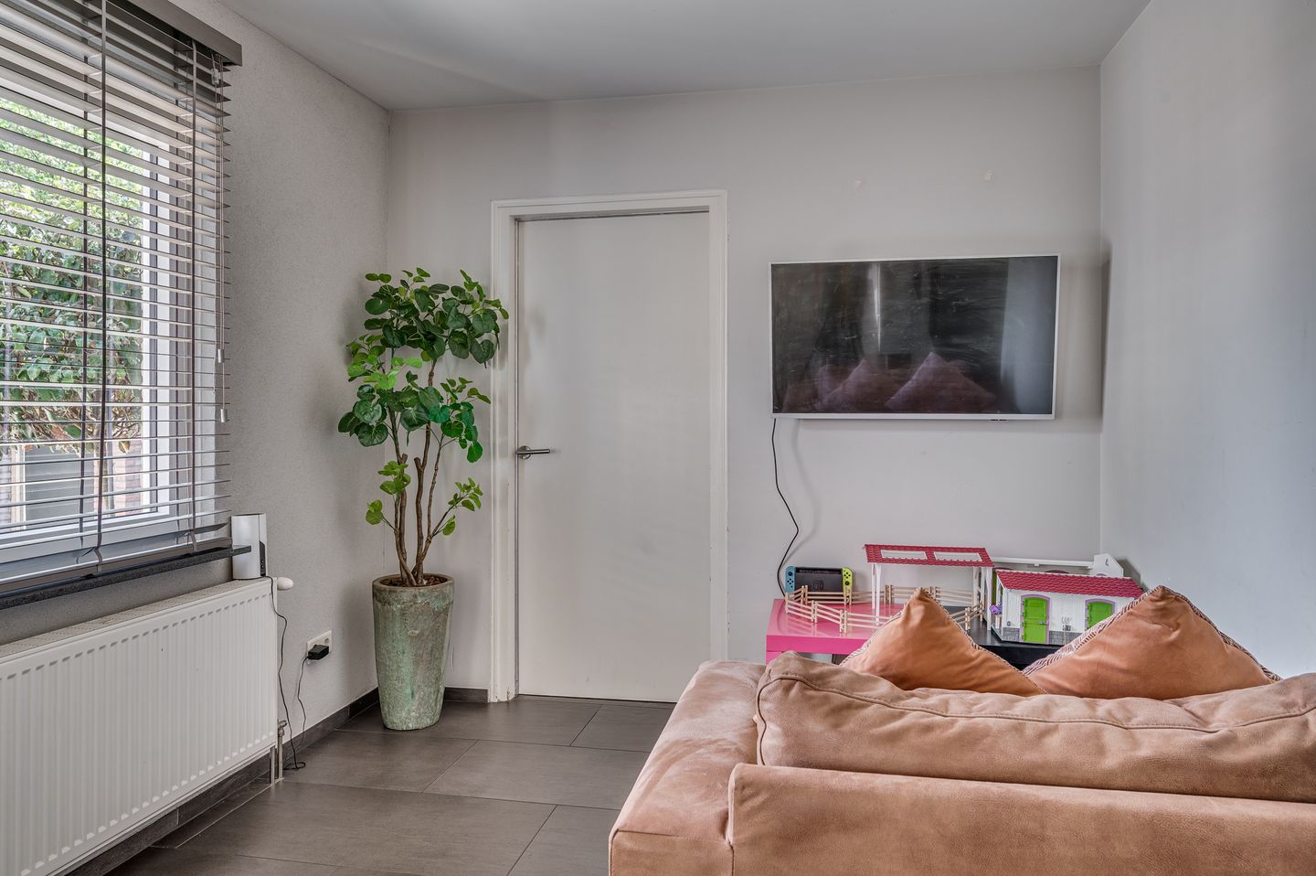 Foto 14 van Graaf Hendrik van den Bergstraat 11