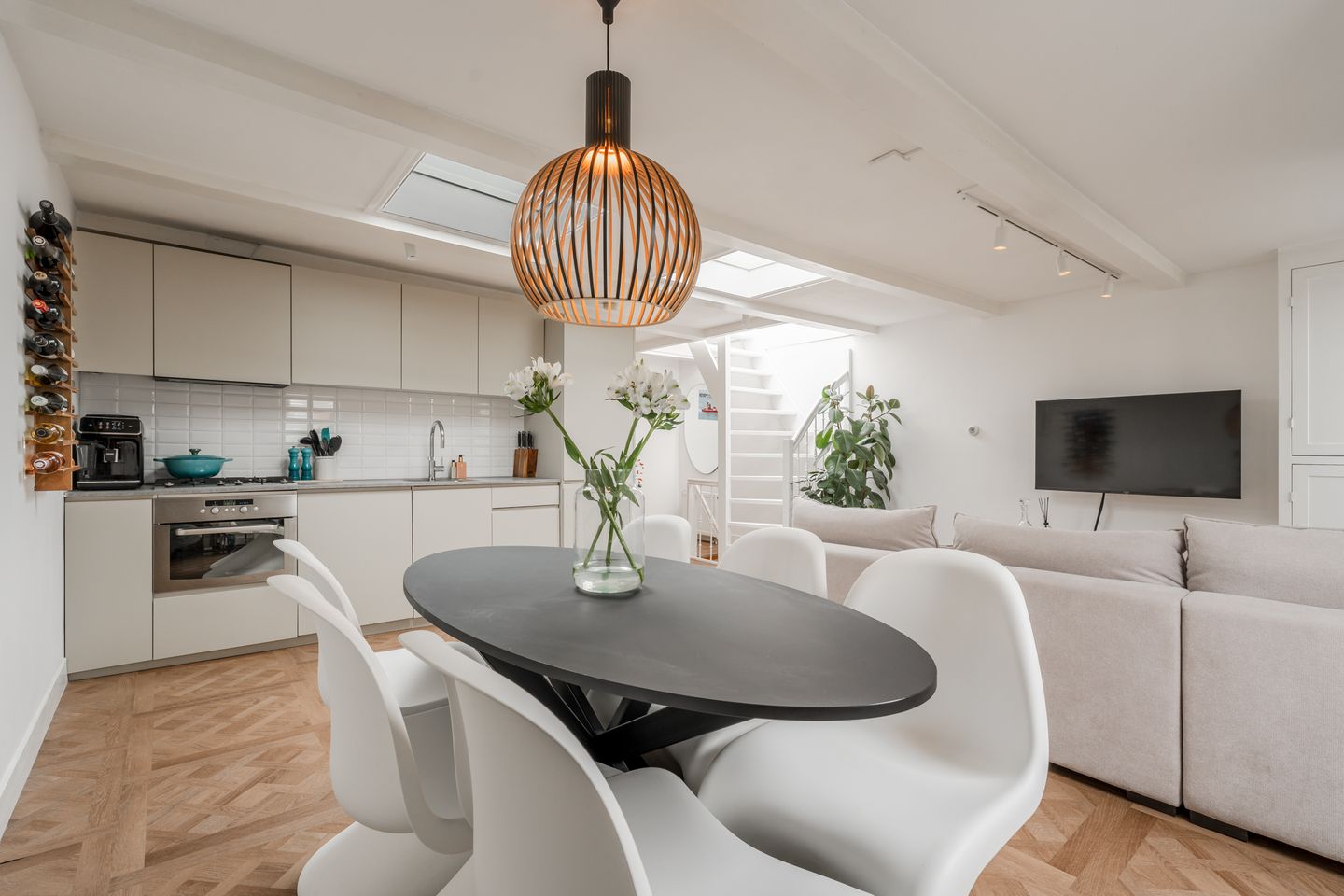 Photo 5 of Plantage Badlaan 8-E