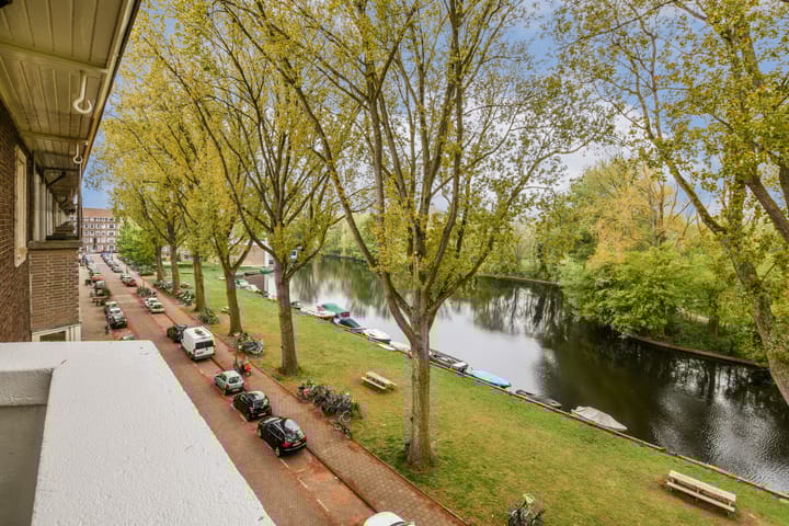 Foto 18 van Postjeskade 151-4