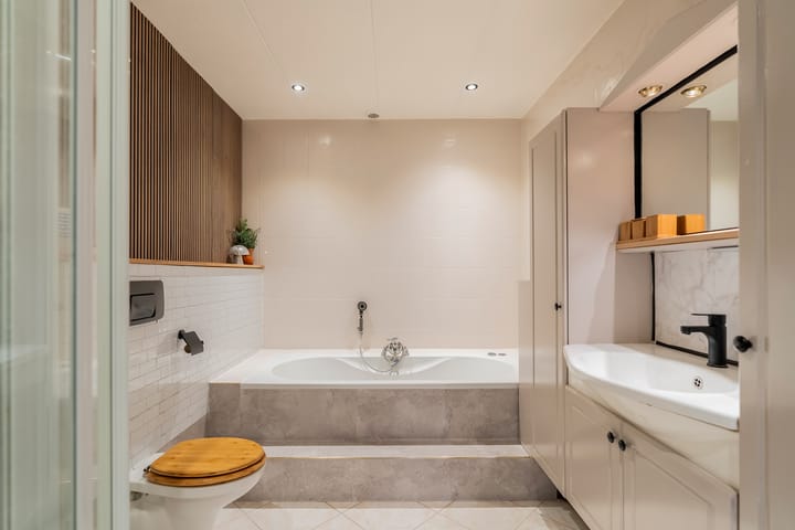 Foto 27 van Loosduinse Hoofdstraat 168