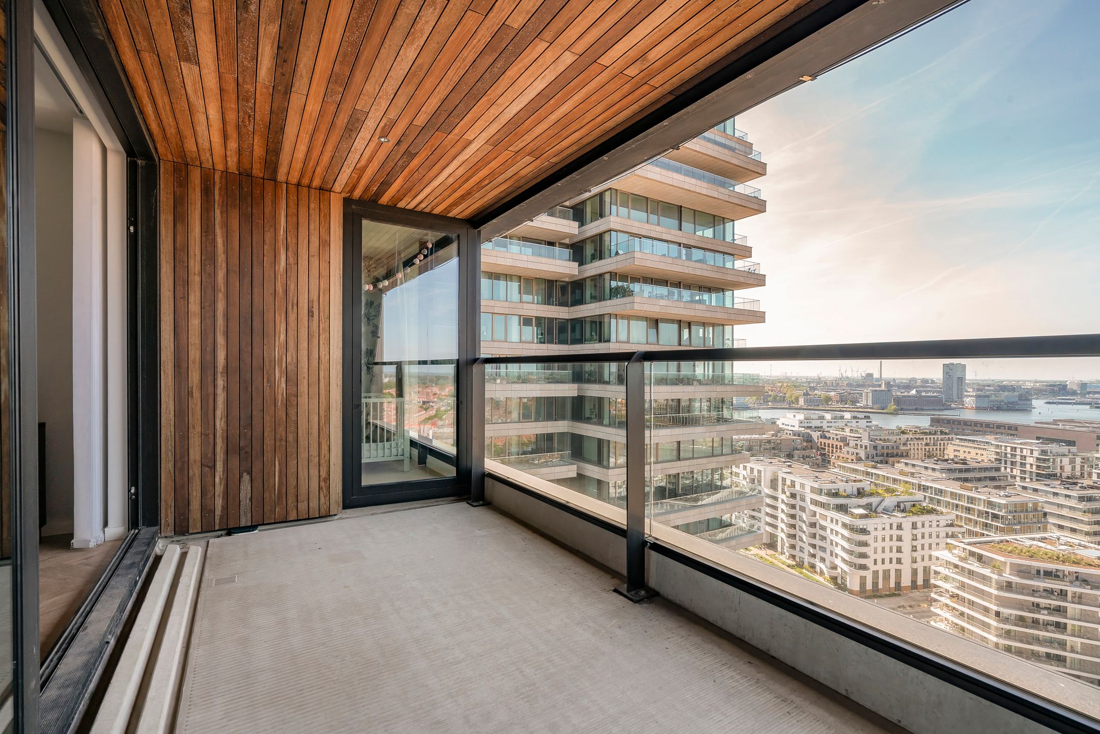 Foto 24 van Badhuiskade 283