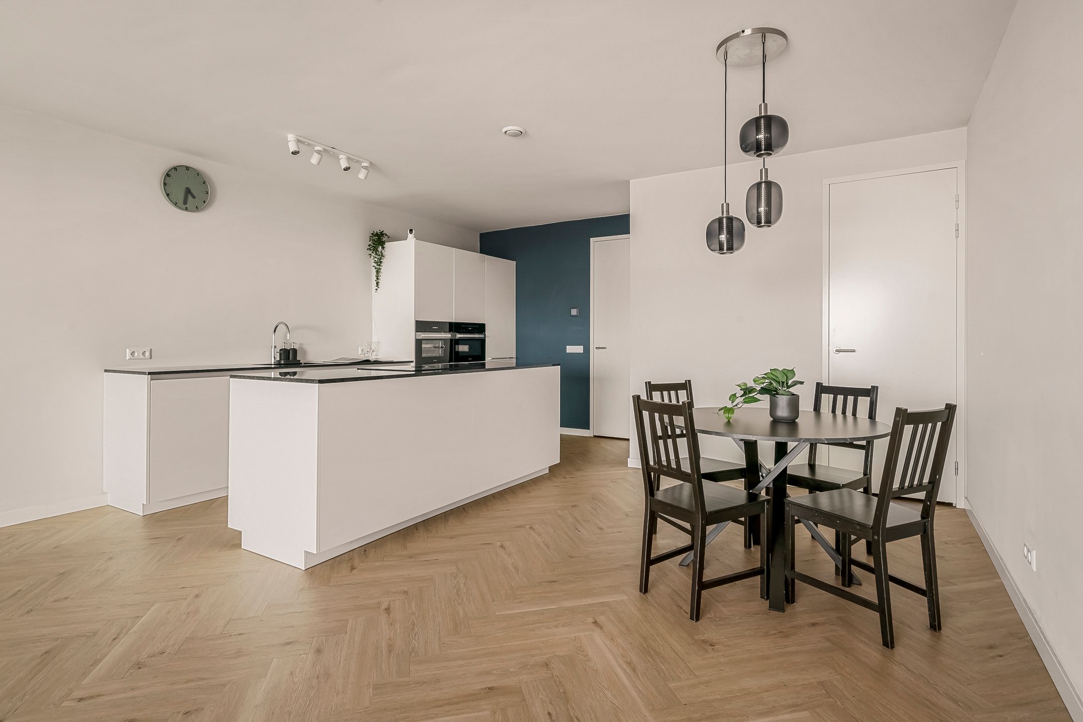 Foto 12 van Badhuiskade 283