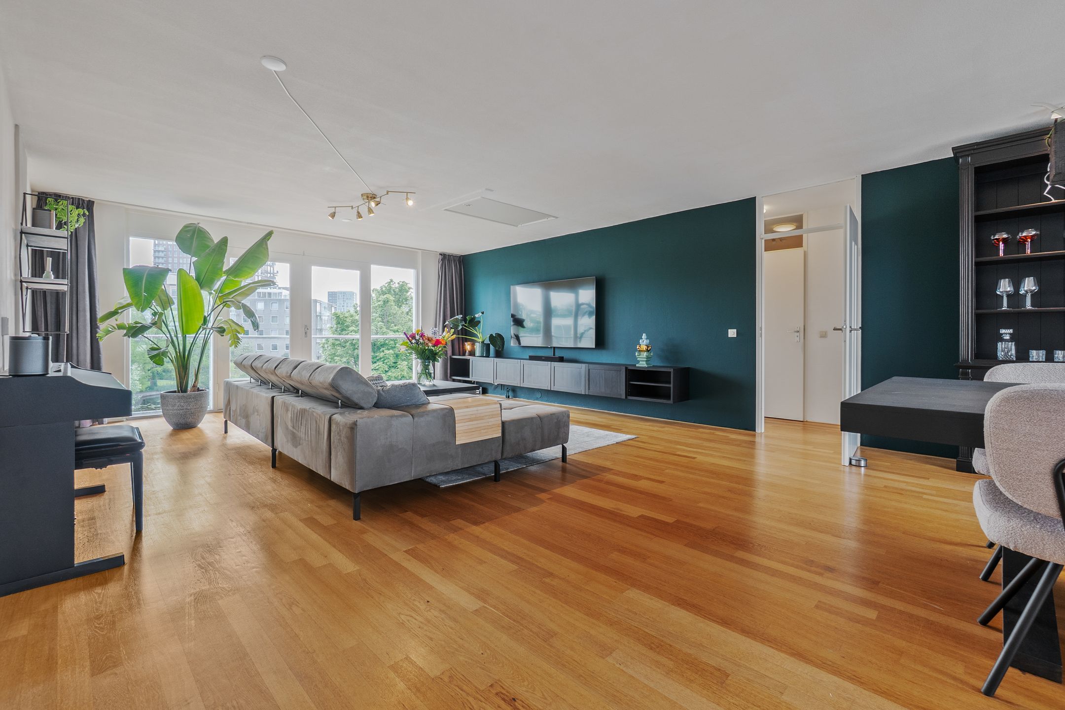 Foto 9 van Zoeterwoudseweg 44