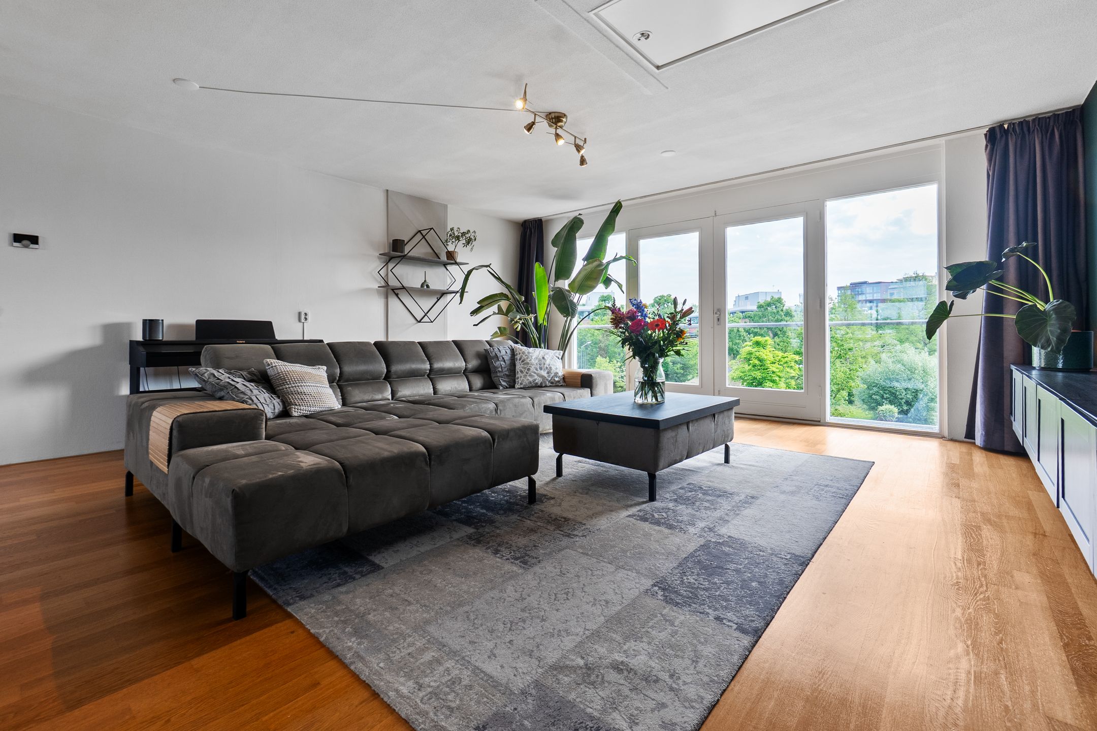 Foto 12 van Zoeterwoudseweg 44