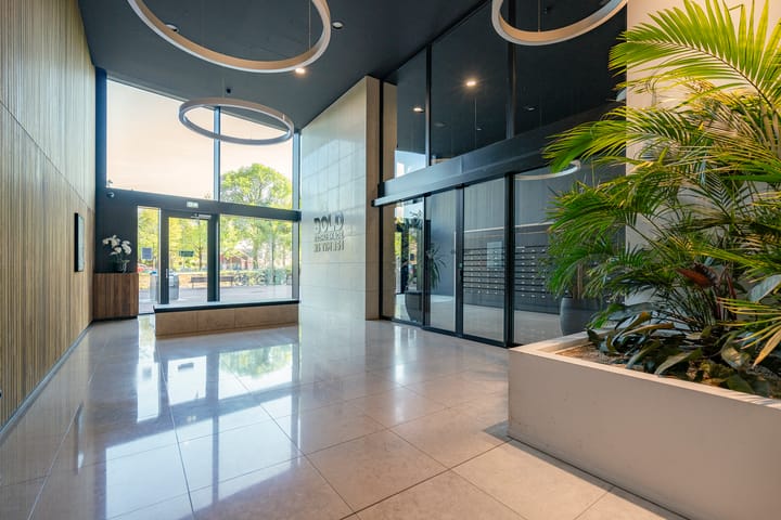 Photo 36 of Badhuiskade 283