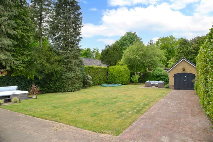 Foto 23 van Nieuwe Bussummerweg 130