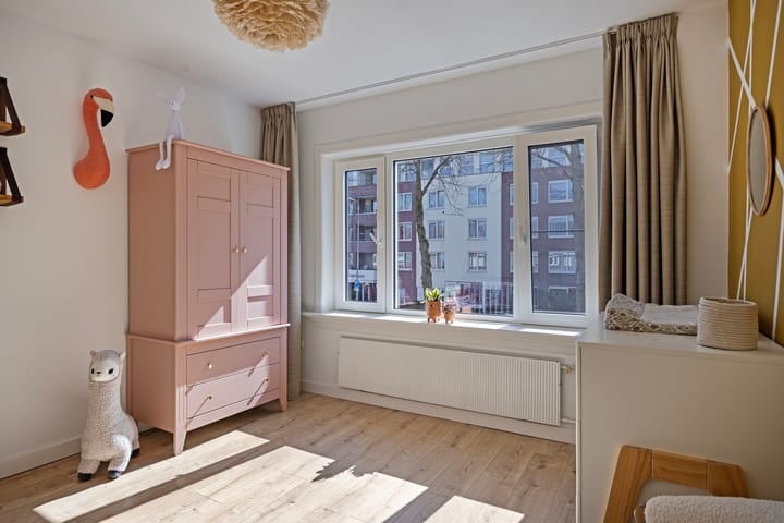 Foto 29 van Bredalaan 106