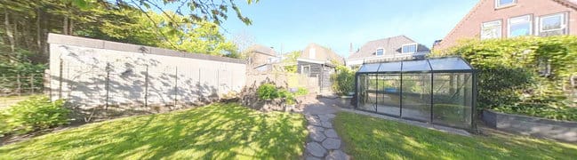 Achtertuin