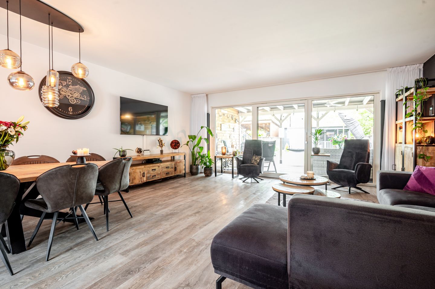 Photo 10 of Karveel 58 92