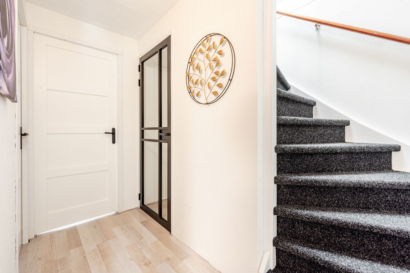 Photo 20 of Karveel 58 92