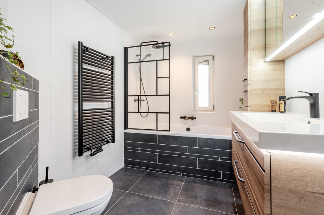 Photo 22 of Karveel 58 92