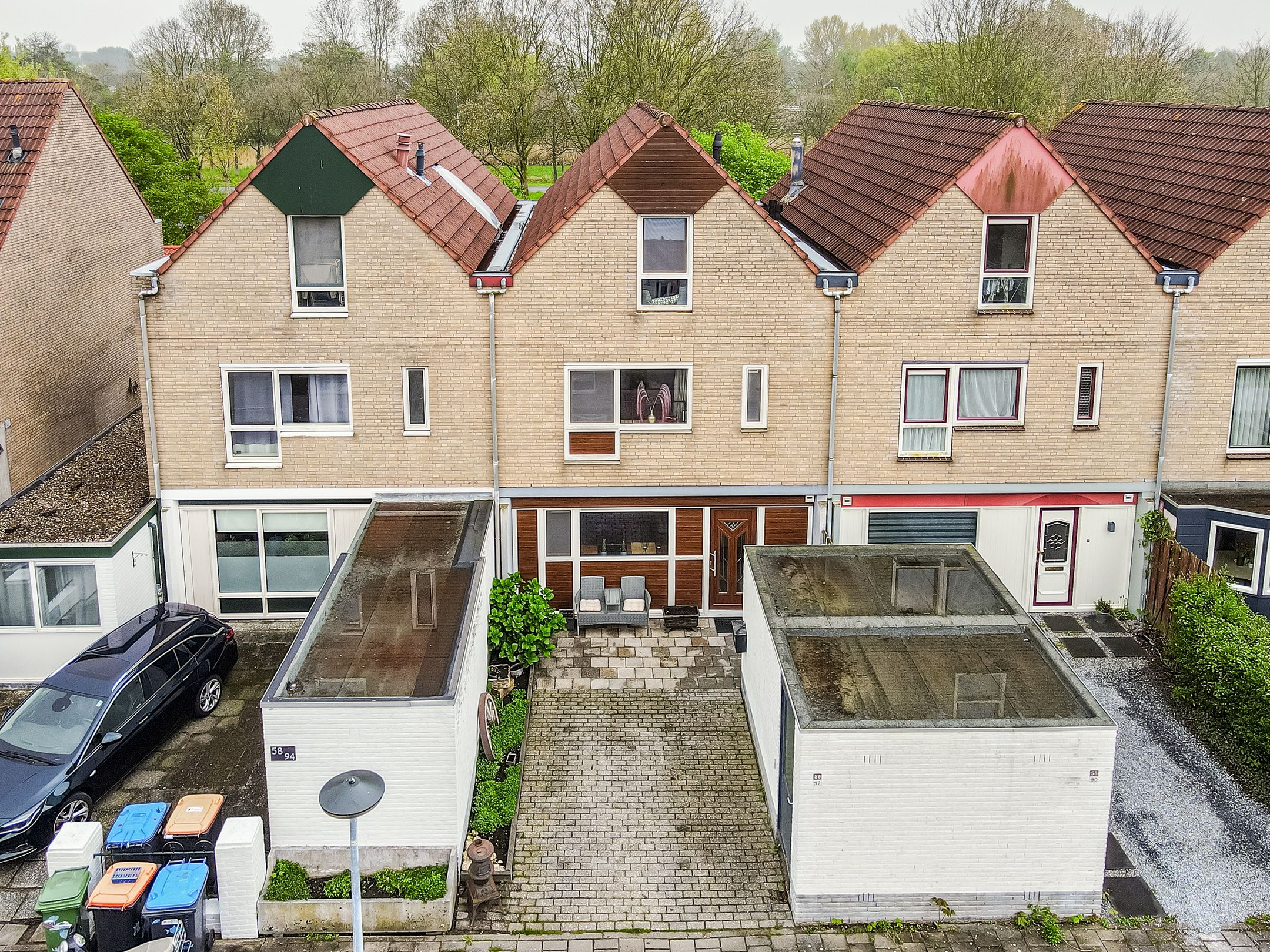 Photo 36 of Karveel 58 92