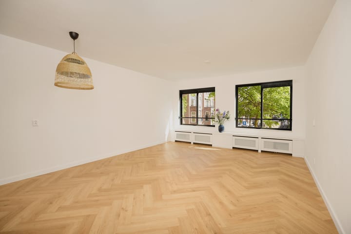 Foto 2 van Carry van Bruggenstraat 15