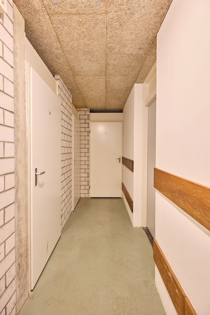 Foto 23 van Carry van Bruggenstraat 15