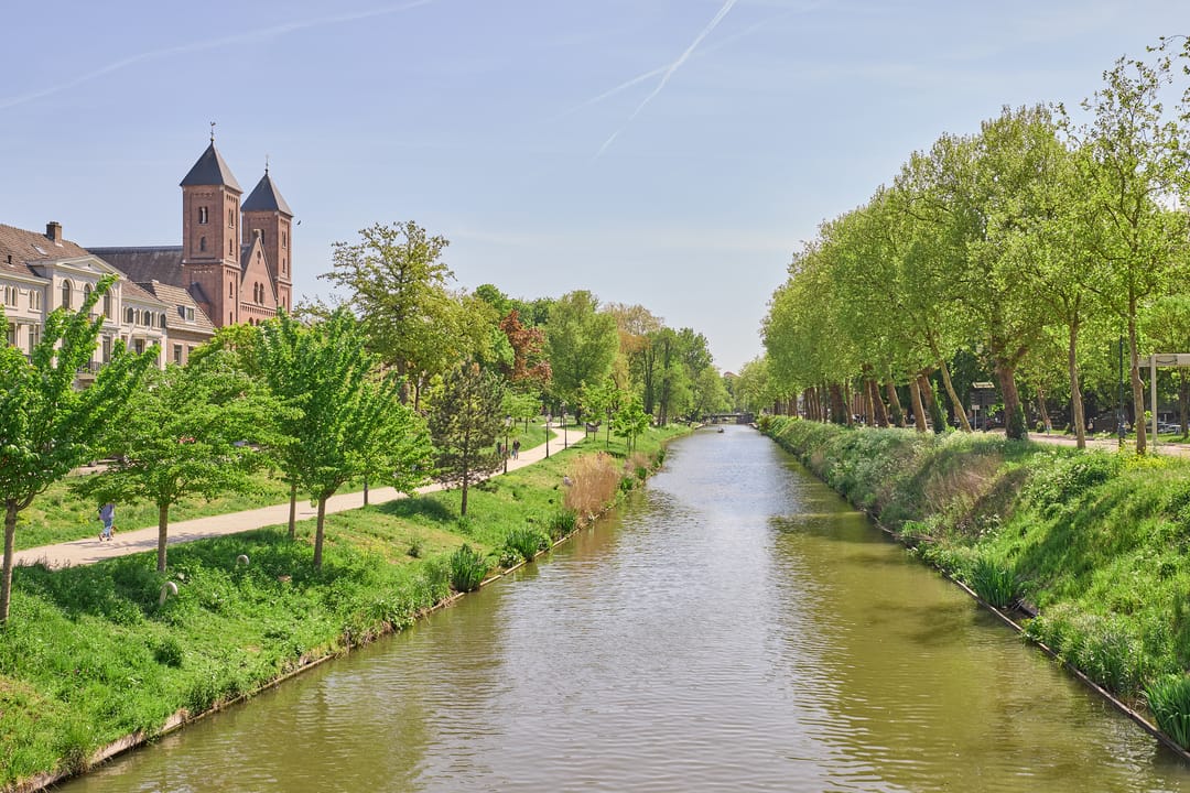 Foto 28 van Carry van Bruggenstraat 15