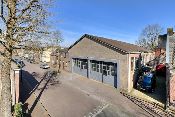 Abdis van Thornstraat 16-18, Gilze