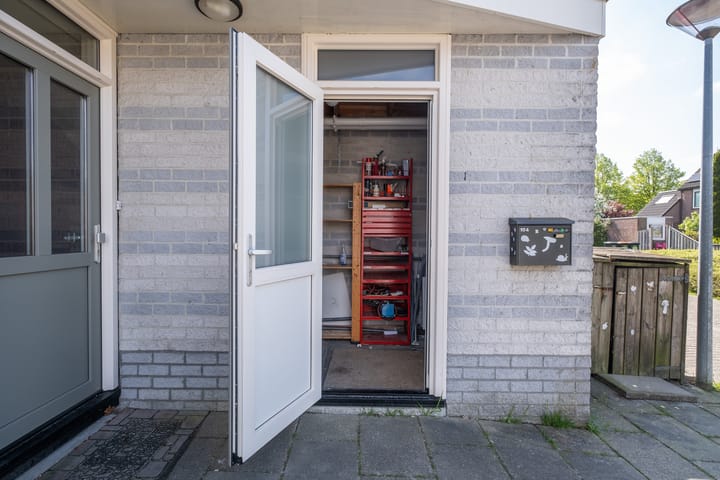 Foto 12 van Plevier 104