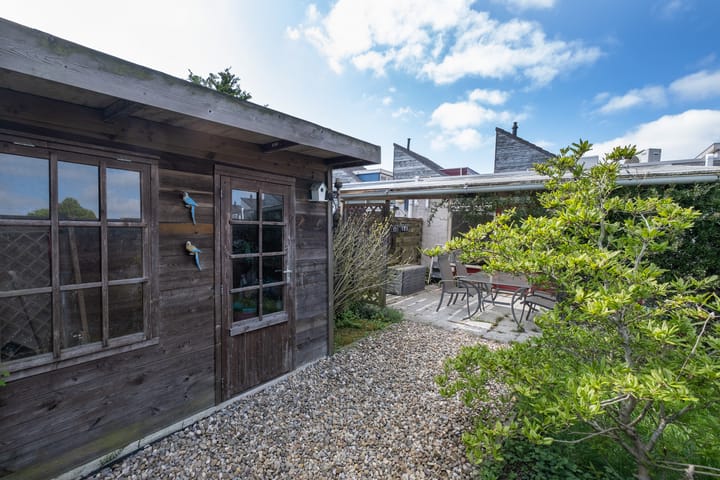 Foto 15 van Plevier 104