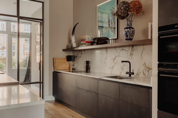 Photo 3 of Johannes Vermeerstraat 73-H