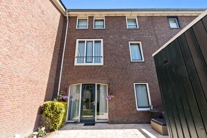 Foto 17 van Margrijhof 19