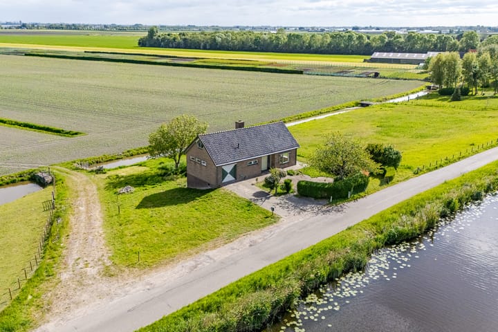 Photo 2 of Vriezekoop 22-A