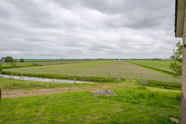 Photo 31 of Vriezekoop 22-A