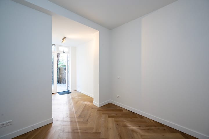 Photo 5 of Kinderdijkstraat 108-H