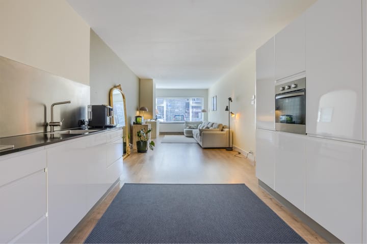 Foto 3 van Van Heutszstraat 13