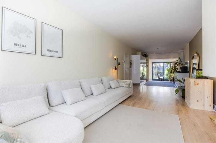 Foto 15 van Van Heutszstraat 13