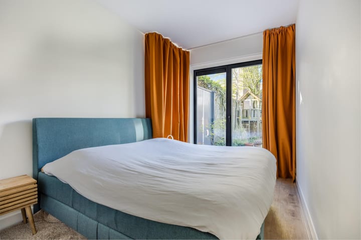 Foto 23 van Van Heutszstraat 13