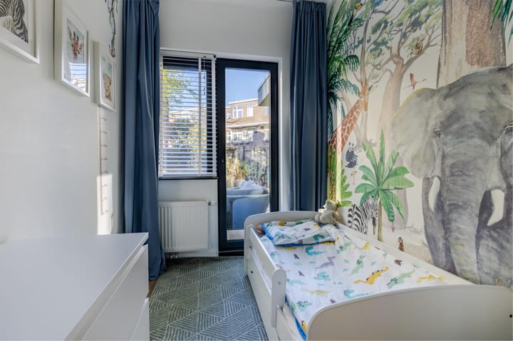 Foto 26 van Van Heutszstraat 13