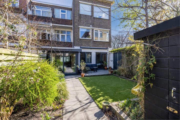 Foto 43 van Van Heutszstraat 13