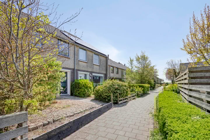 Photo 5 of De Leyen 6