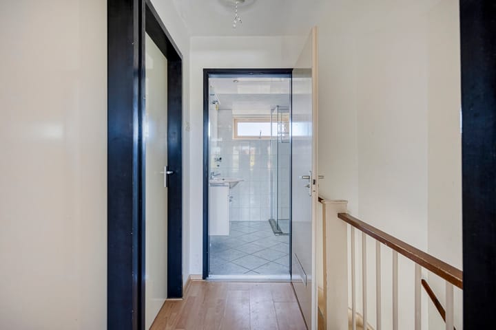 Photo 15 of De Leyen 6