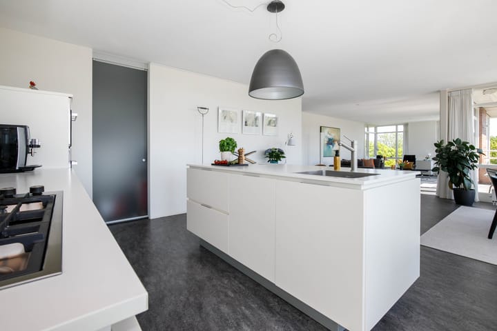 Foto 15 van Max Euweweg 41