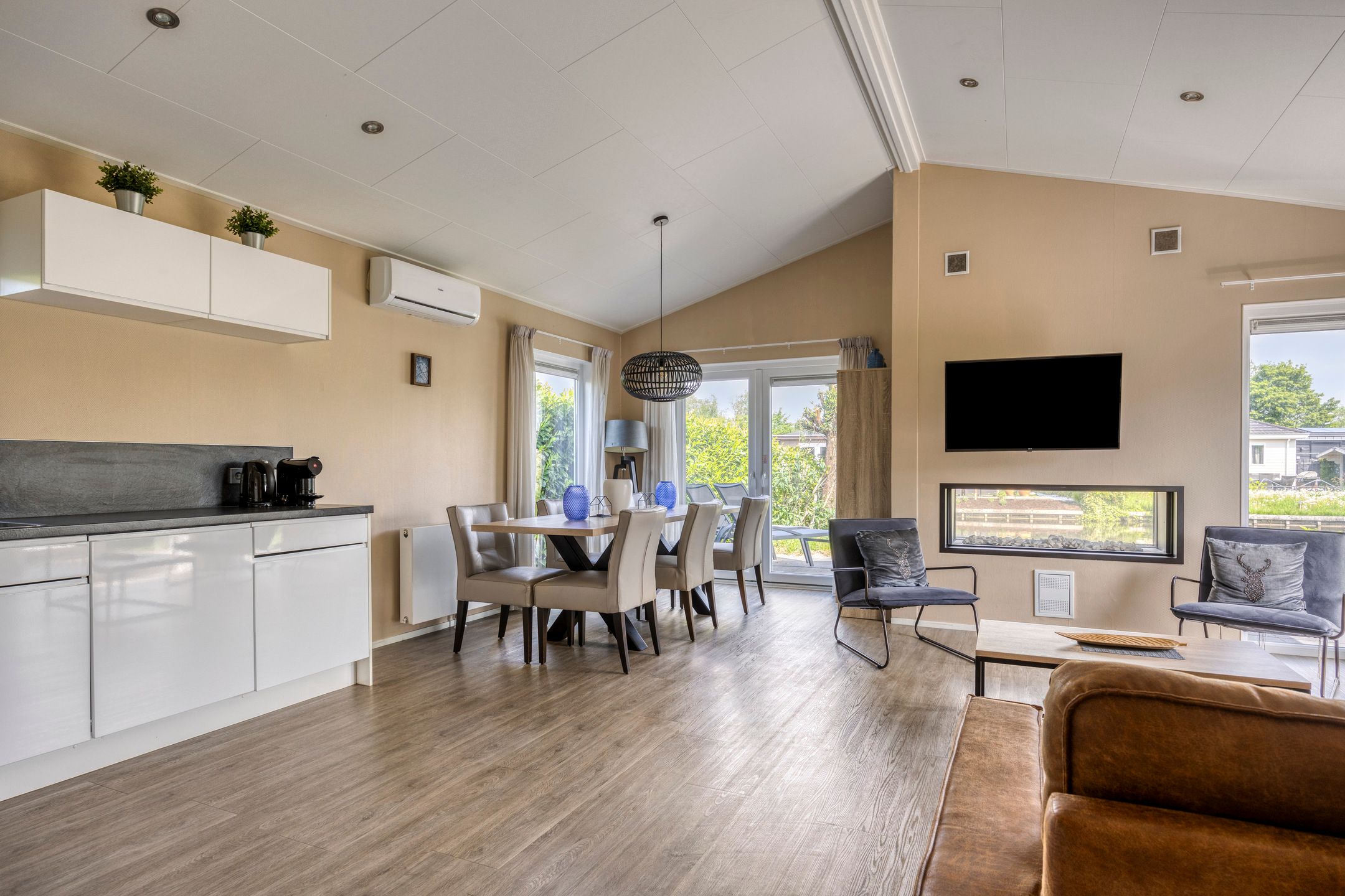 Foto 6 van Klein Hitland 259