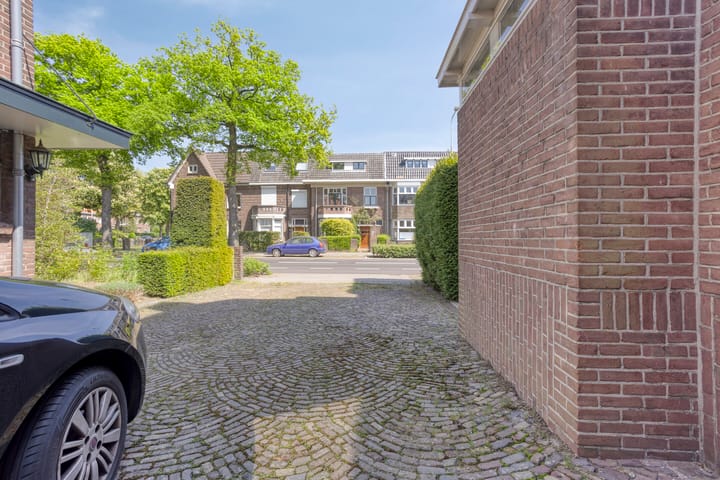 Photo 7 of Heyendaalseweg 14