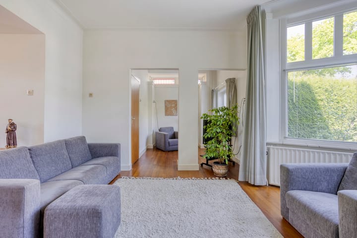 Photo 15 of Heyendaalseweg 14